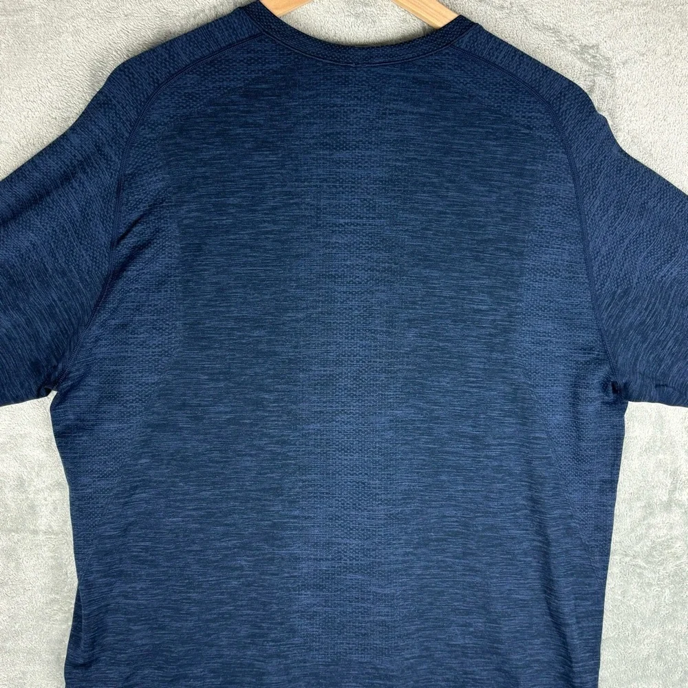 Lululemon Shirt Mens‎ XL Metal Vent Tech Long Sleeve Mineral Blue True Navy